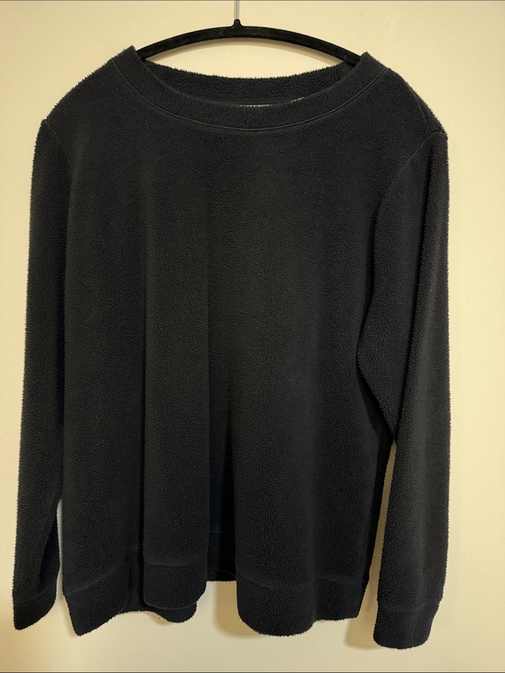 Women's Crewneck Fleece Sweater - Black